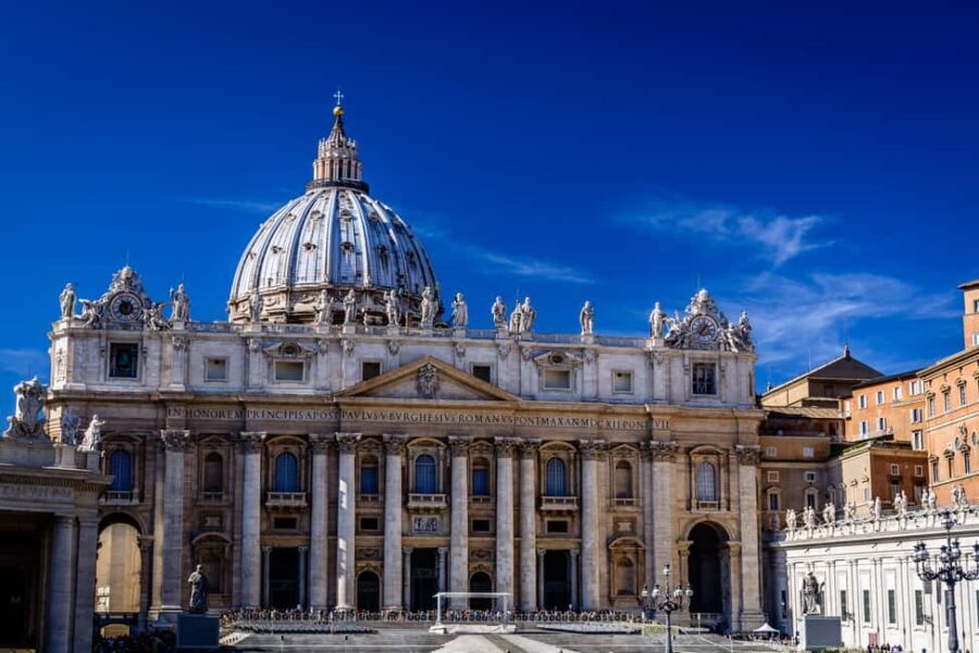 Vatican: Vatican Museums Sistine Chapel Skip-the-Line Ticket - Ancient Rome multimedia video: a small included bonus