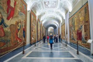 VIP Vatican, Sistine Chapel & St. Peter's Basilica Guided Tour - Vatican Museums in 1 Hour 45: The Highlights Shortcut